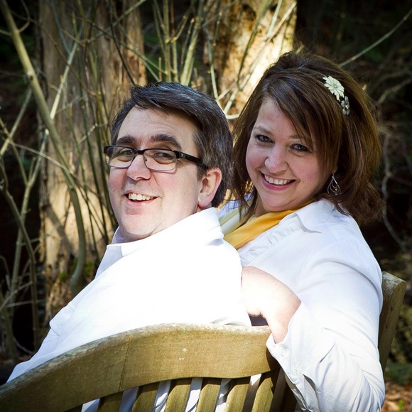 Meet your Posher, Lisa - Picture 1 of 1